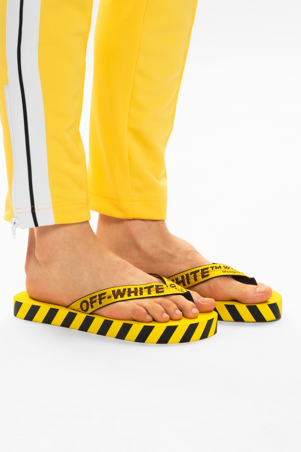 Flip flops 2025 off white